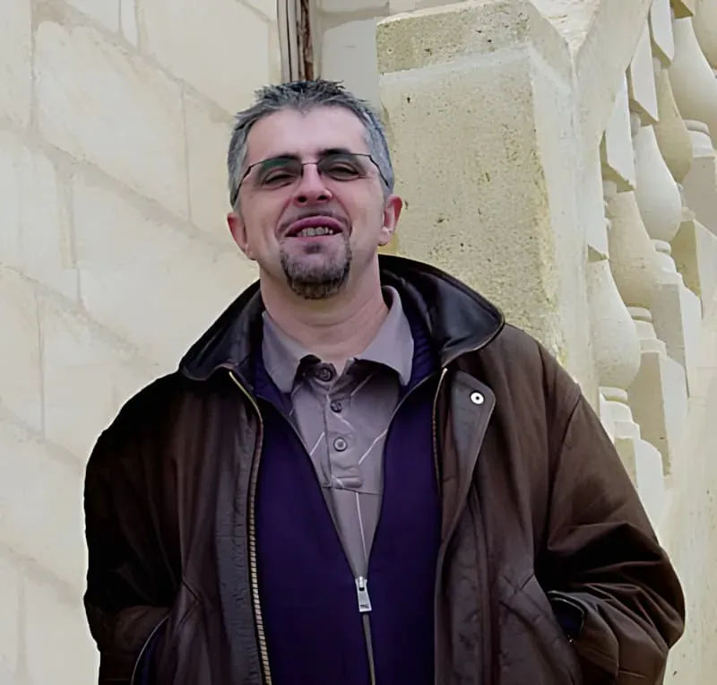 Special Thanks to our Oenologist, Jean-Philippe Fort